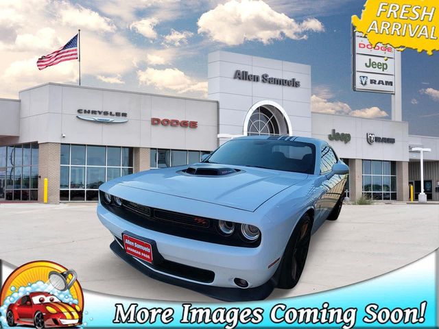 2018 Dodge Challenger 392 Hemi Scat Pack Shaker