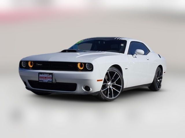 2018 Dodge Challenger R/T Shaker