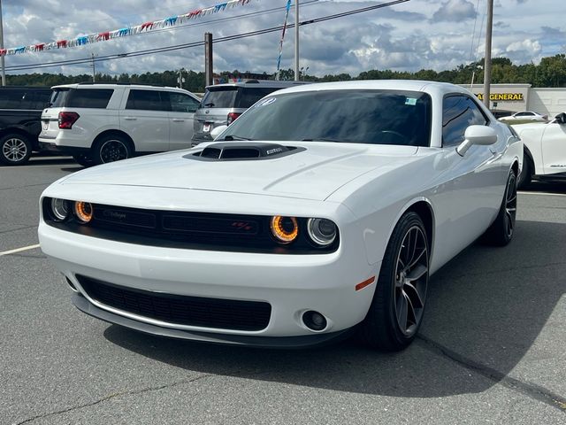 2018 Dodge Challenger R/T Shaker