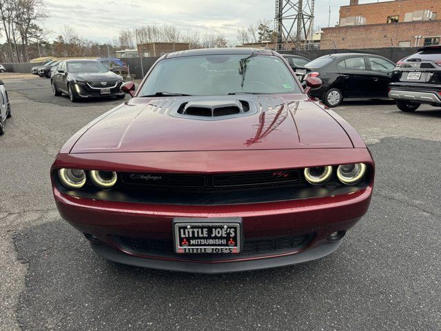 2018 Dodge Challenger R/T Plus Shaker