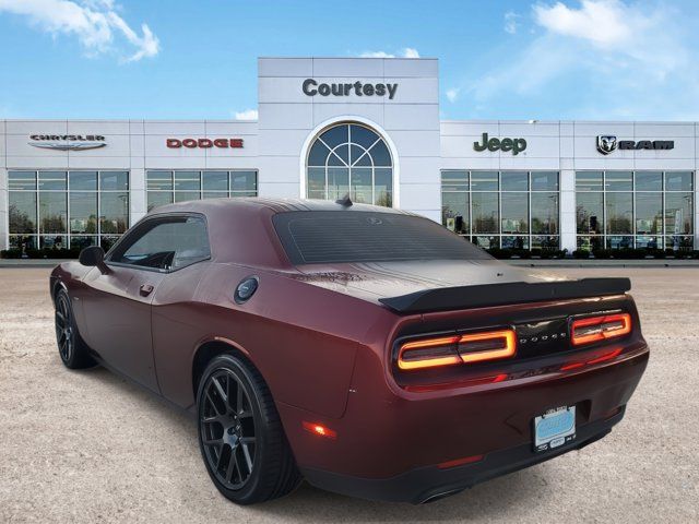 2018 Dodge Challenger R/T Plus Shaker