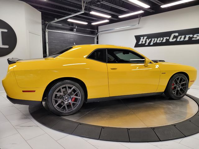 2018 Dodge Challenger R/T Shaker