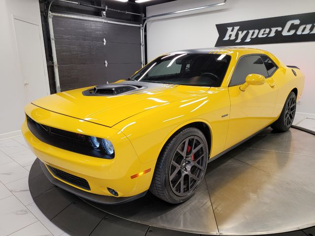 2018 Dodge Challenger R/T Shaker