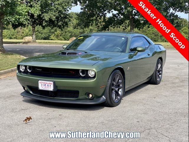 2018 Dodge Challenger 392 Hemi Scat Pack Shaker