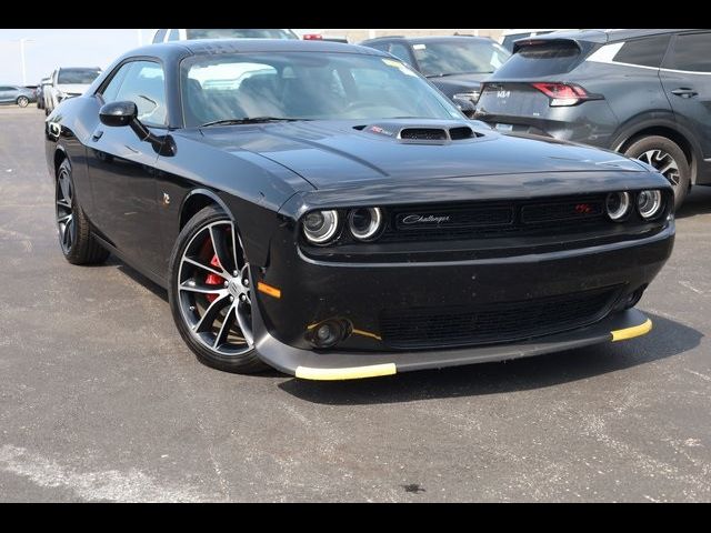 2018 Dodge Challenger 392 Hemi Scat Pack Shaker