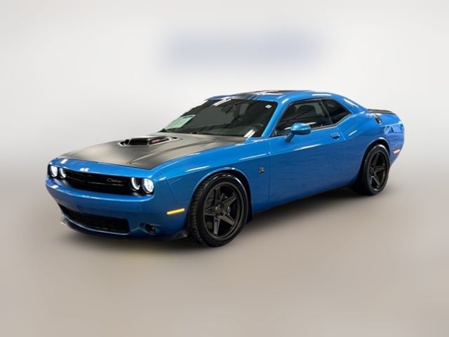 2018 Dodge Challenger 392 Hemi Scat Pack Shaker