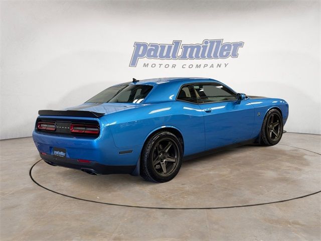 2018 Dodge Challenger 392 Hemi Scat Pack Shaker