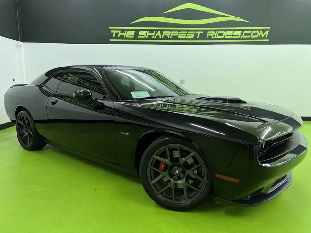2018 Dodge Challenger R/T Shaker