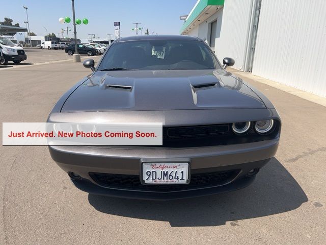 2018 Dodge Challenger SXT Plus