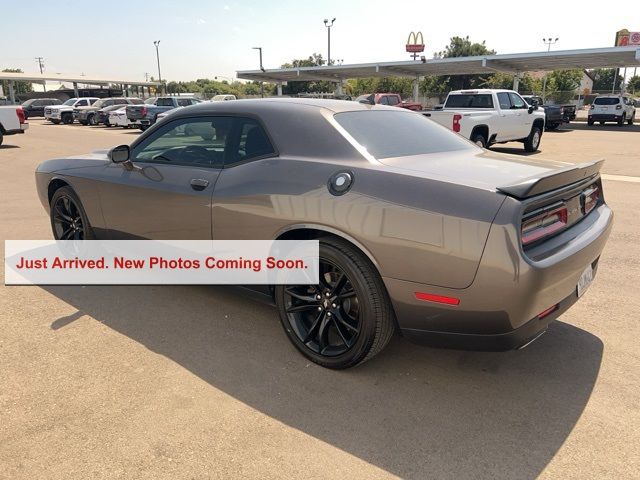 2018 Dodge Challenger SXT Plus