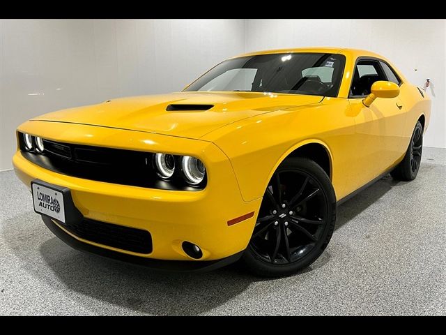 2018 Dodge Challenger SXT Plus