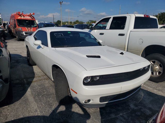 2018 Dodge Challenger SXT