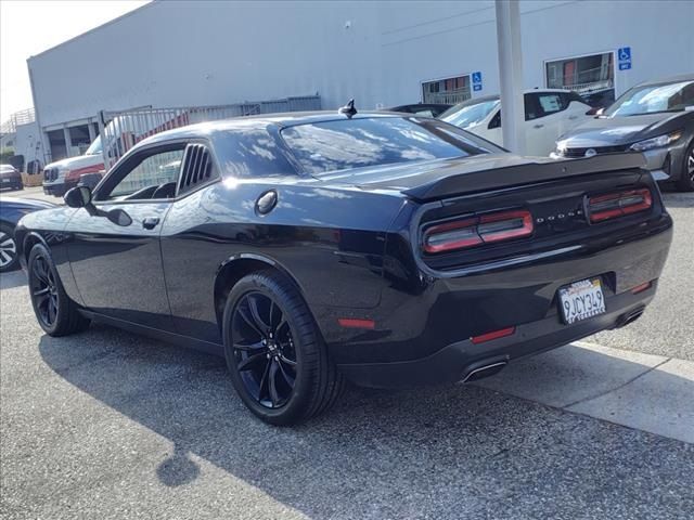 2018 Dodge Challenger SXT Plus