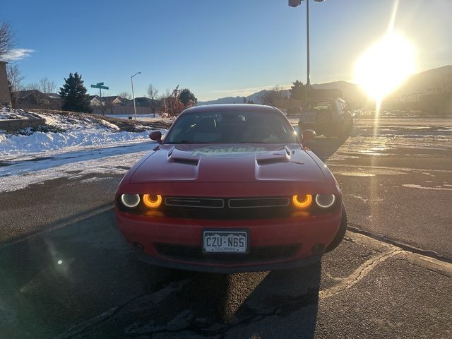 2018 Dodge Challenger SXT Plus