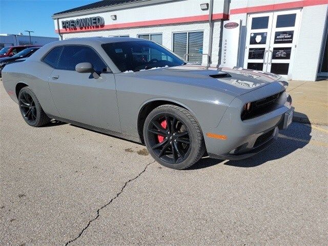 2018 Dodge Challenger SXT Plus