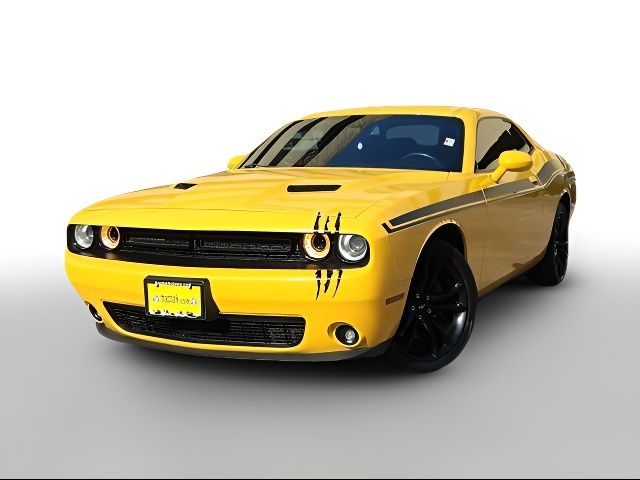 2018 Dodge Challenger SXT Plus