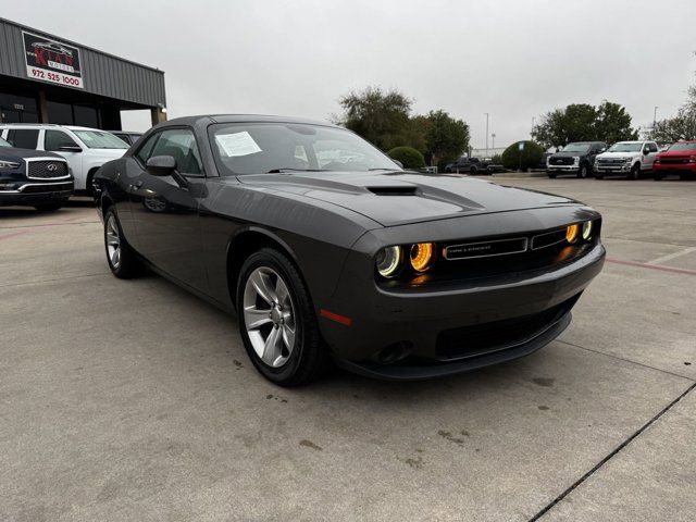 2018 Dodge Challenger SXT