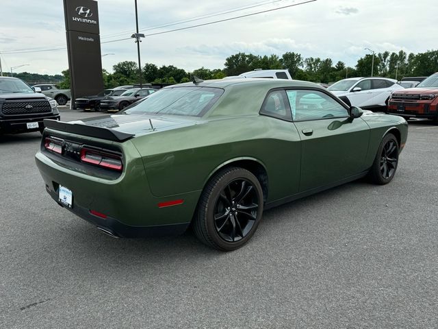 2018 Dodge Challenger SXT Plus