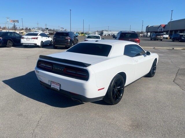 2018 Dodge Challenger SXT