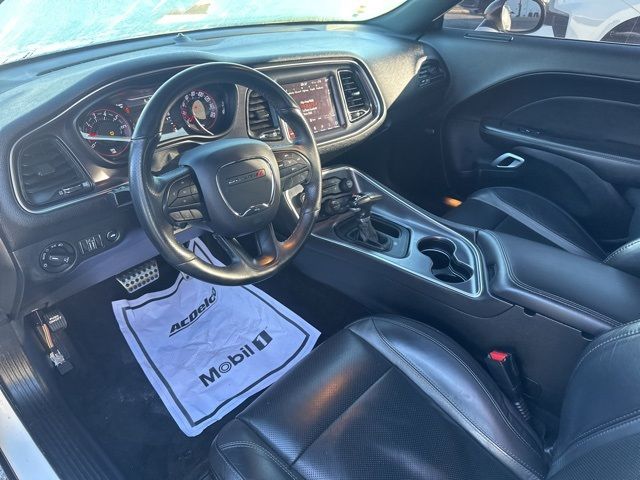 2018 Dodge Challenger SXT Plus