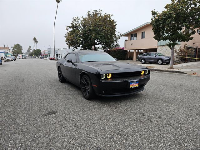 2018 Dodge Challenger SXT Plus