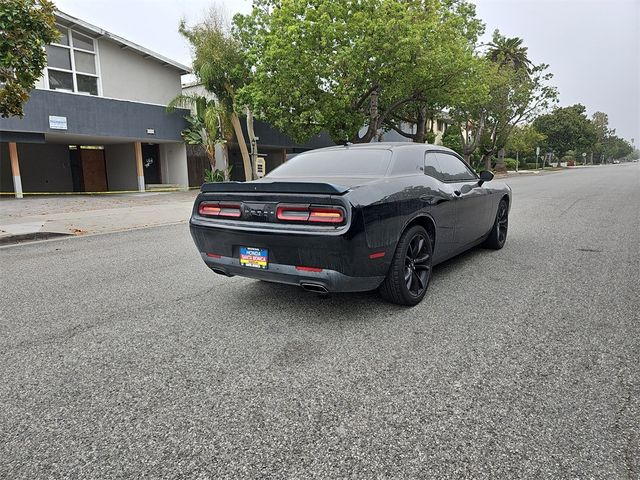 2018 Dodge Challenger SXT Plus