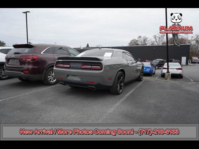 2018 Dodge Challenger SXT Plus