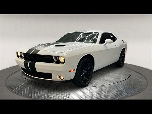 2018 Dodge Challenger SXT Plus