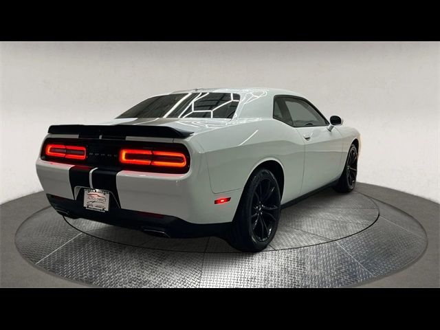 2018 Dodge Challenger SXT Plus