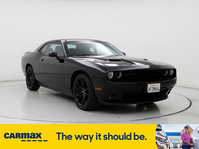 2018 Dodge Challenger SXT