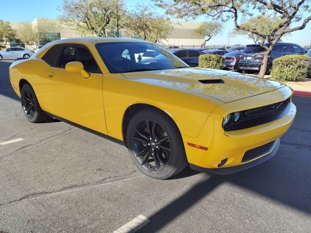 2018 Dodge Challenger SXT Plus