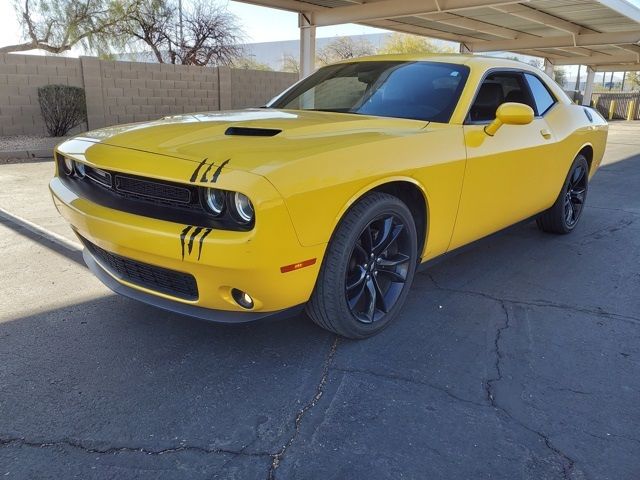 2018 Dodge Challenger SXT Plus