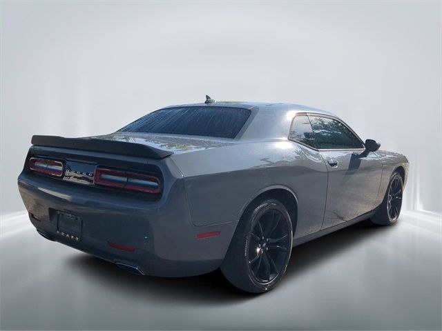 2018 Dodge Challenger SXT Plus