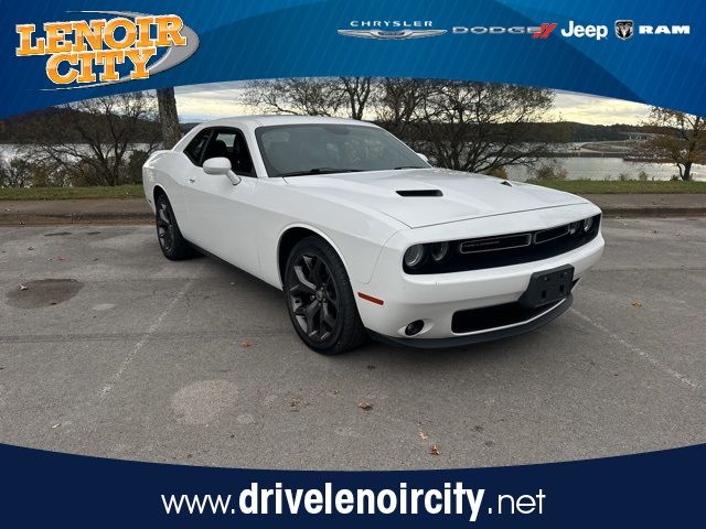 2018 Dodge Challenger SXT Plus