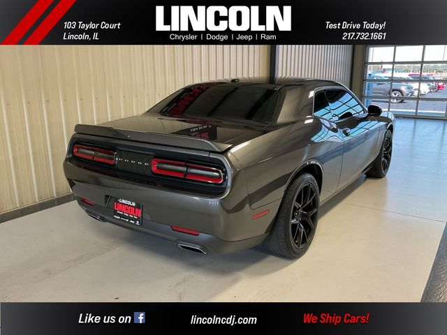 2018 Dodge Challenger SXT