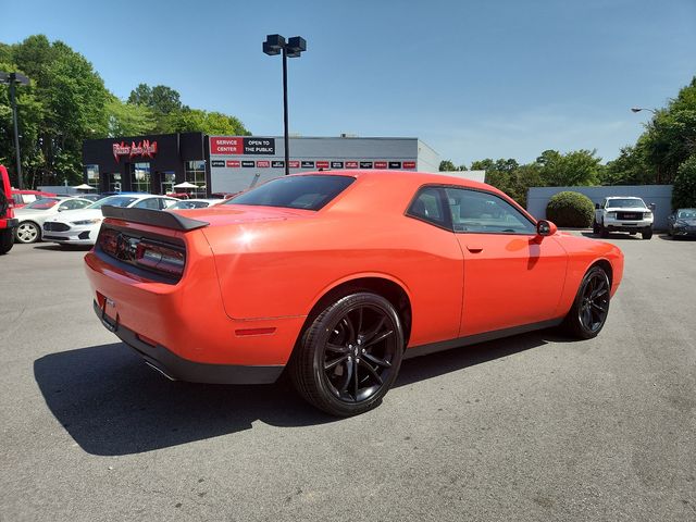 2018 Dodge Challenger SXT