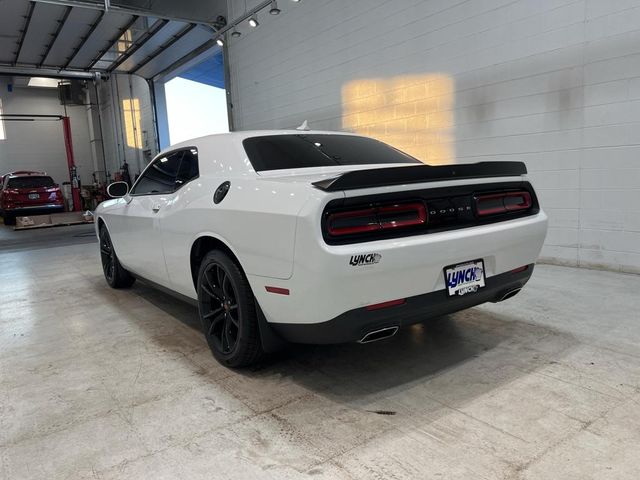 2018 Dodge Challenger SXT Plus