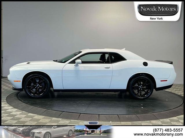 2018 Dodge Challenger SXT Plus