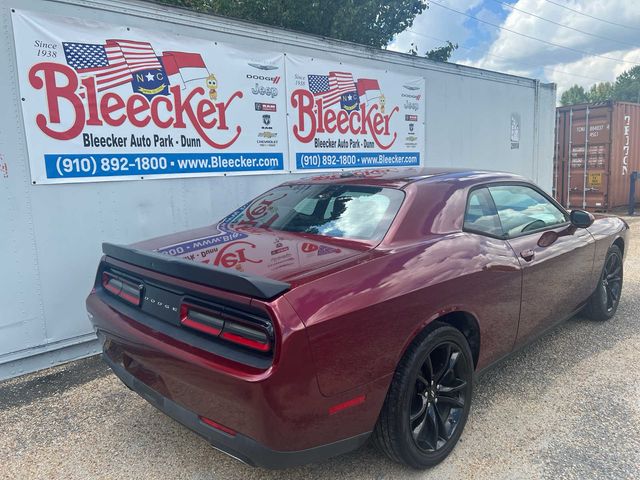 2018 Dodge Challenger SXT