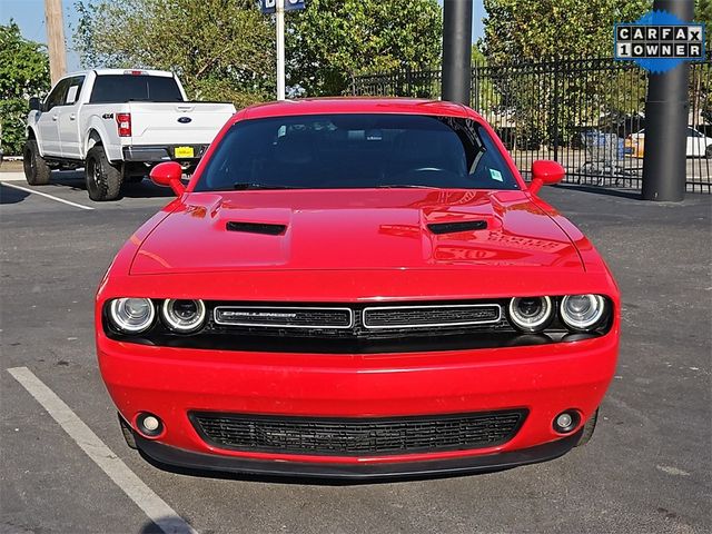 2018 Dodge Challenger SXT Plus