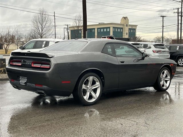 2018 Dodge Challenger SXT