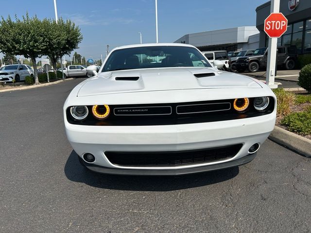 2018 Dodge Challenger SXT Plus