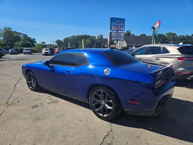 2018 Dodge Challenger SXT Plus