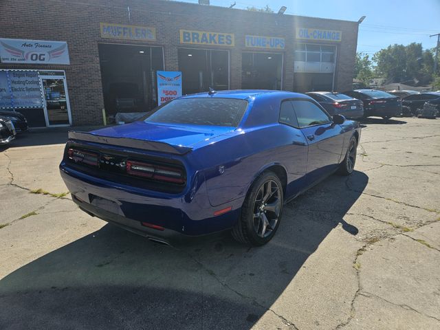 2018 Dodge Challenger SXT Plus