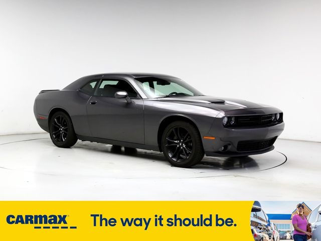 2018 Dodge Challenger SXT