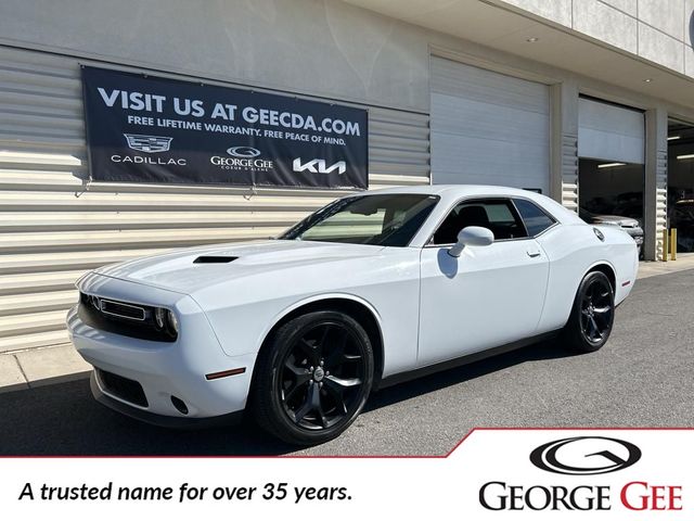 2018 Dodge Challenger SXT