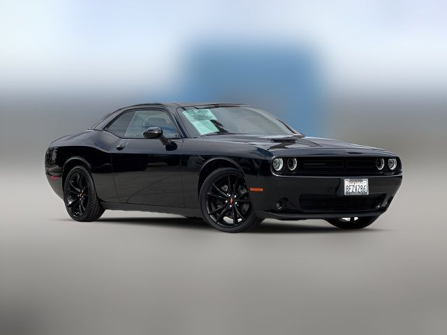 2018 Dodge Challenger SXT Plus