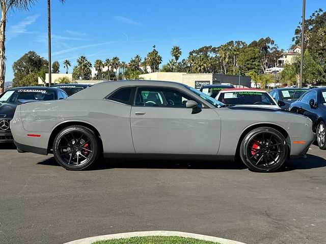 2018 Dodge Challenger SXT Plus