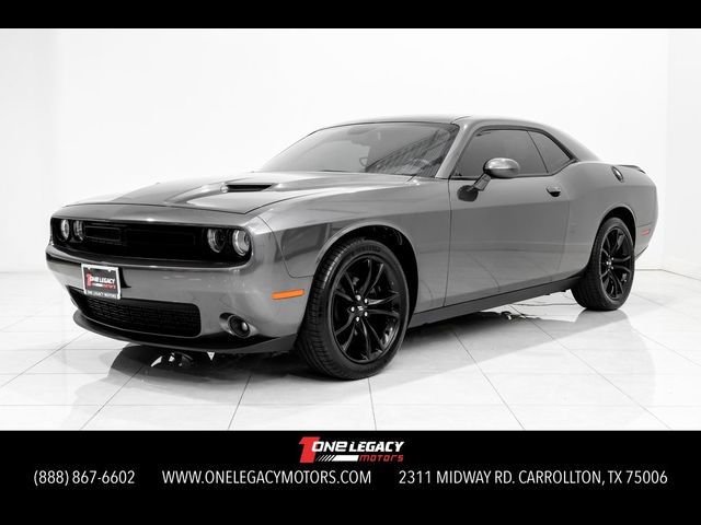 2018 Dodge Challenger SXT