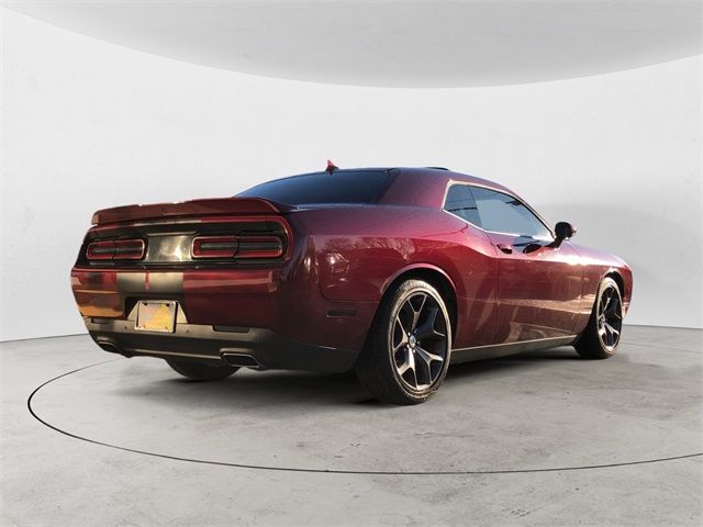 2018 Dodge Challenger SXT Plus